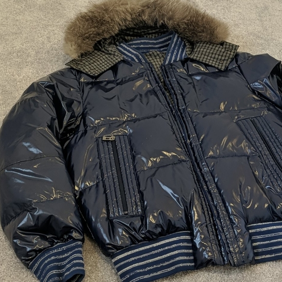 Hugo Boss - Picture 4 of 16